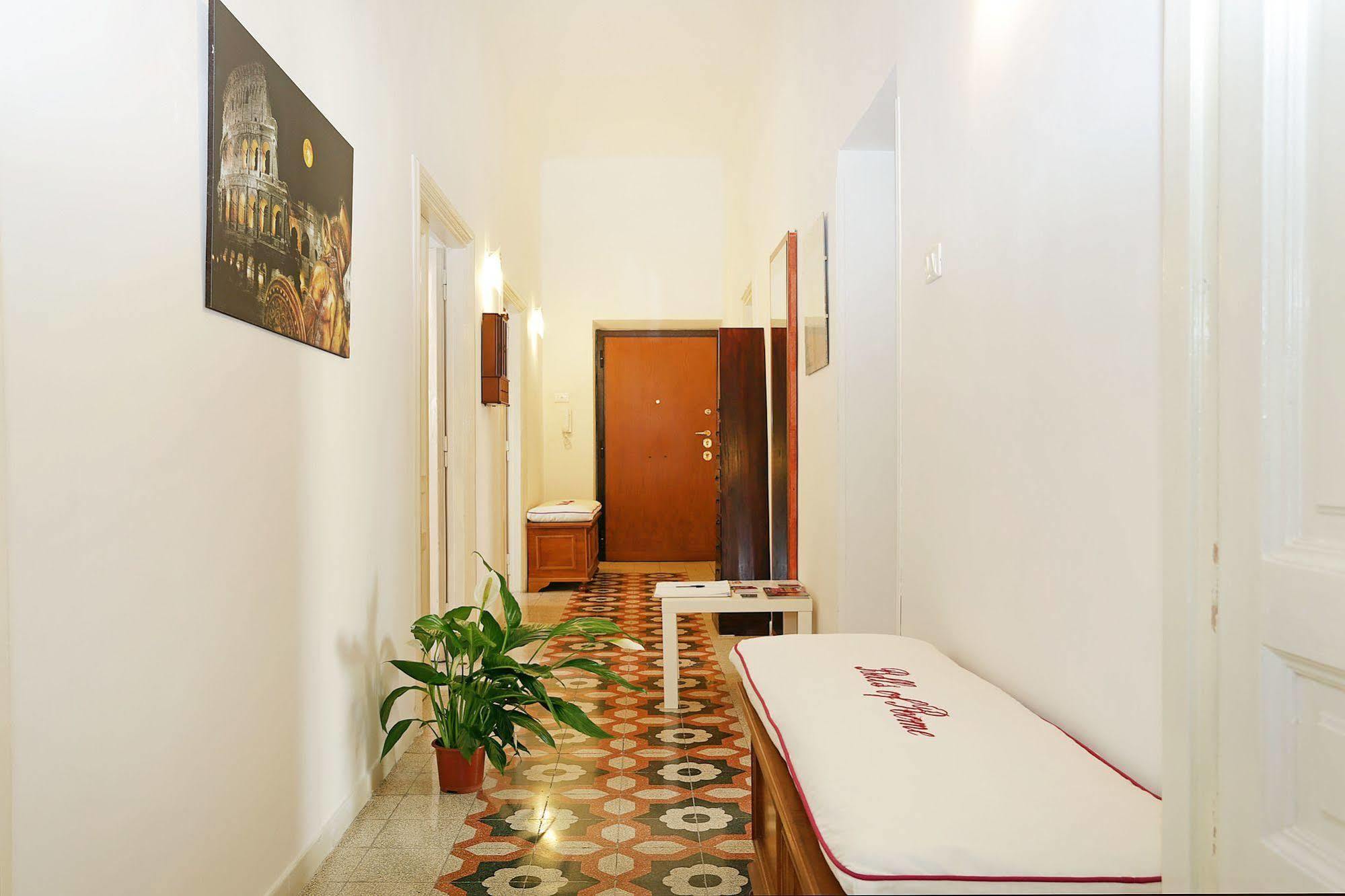 Bells Of Rome Hotel Екстериор снимка