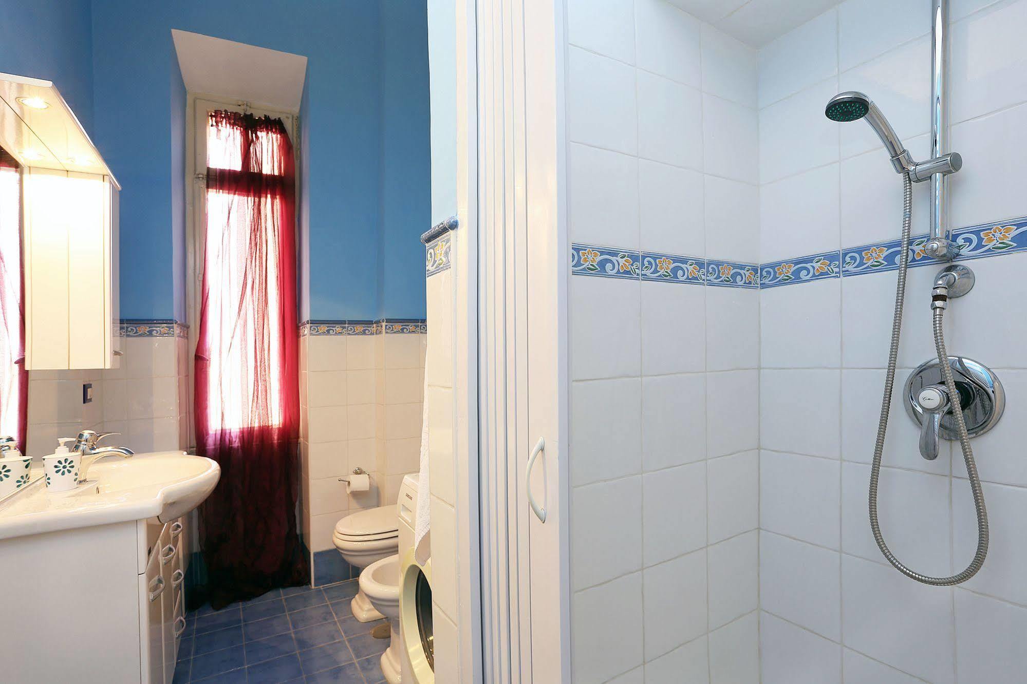 Bells Of Rome Hotel Екстериор снимка