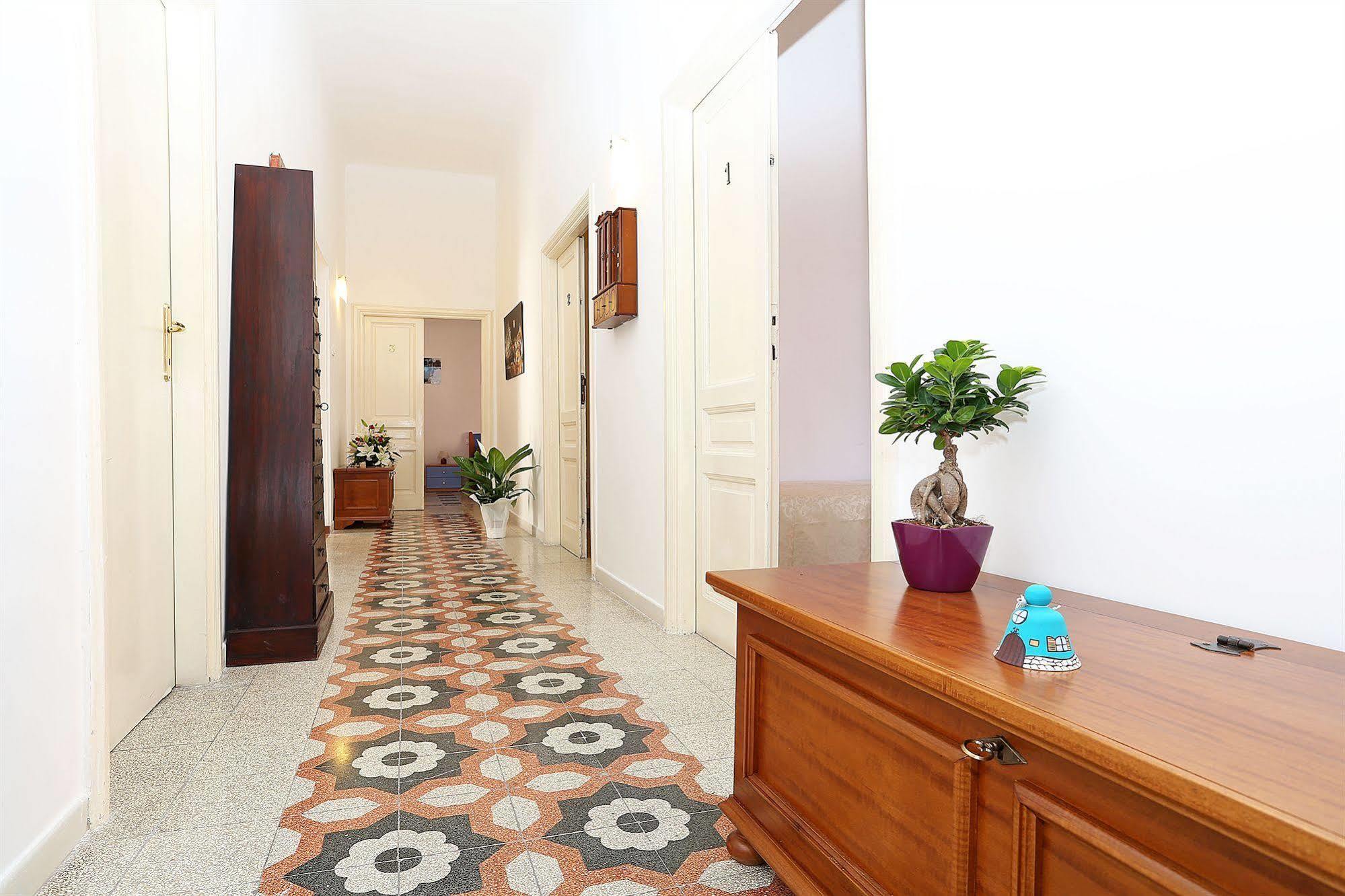 Bells Of Rome Hotel Екстериор снимка
